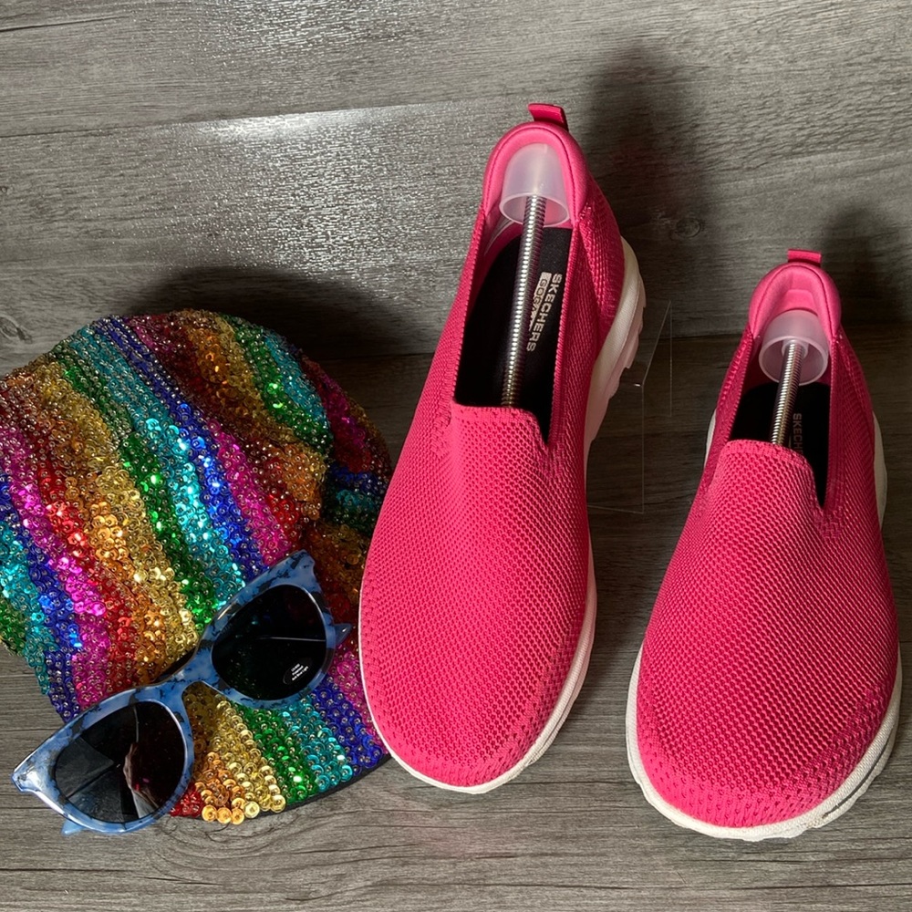 Skechers GOWalk Classic Washable Knit Slip-On Shoes-Daydream, Hot Pink, 8.5W